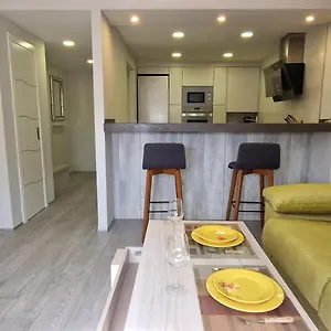 https://apt-fantastico-apartamento-en.hotelsinnerja.org