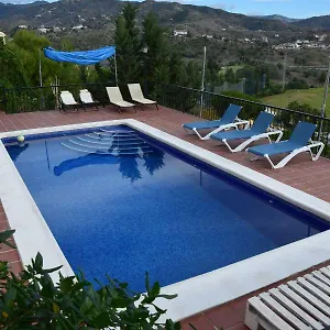 https://apartamento-estudio-en-villa-con-piscina.es-andalucia.com